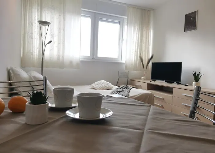 Charming With River View Apartmán Omiš