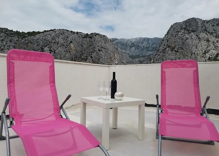 Apartmán Charming With River View *