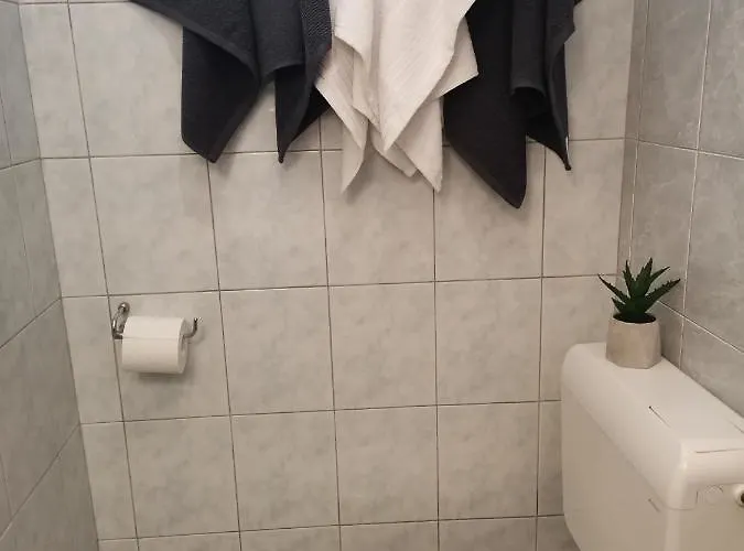 Charming With River View Apartamento Omiš